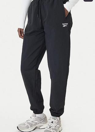 Класні спортивні штани джогери reebok galina rk25518ccw оригінал