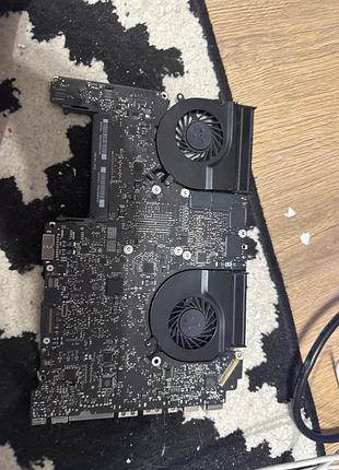 Материнська плата від macbook pro 15 2010