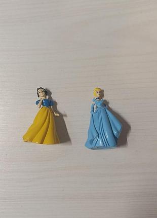 Коллекционные фигурки принцессы дисней белоснежка и полюшка disney princess