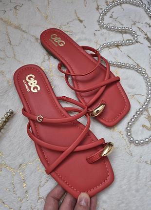 Коралловые шлепанцы guess 37 размер 7.5 женские