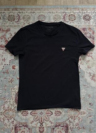 Футболка guess