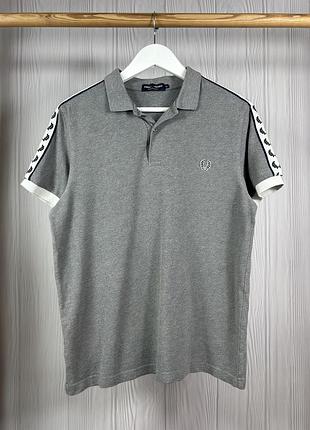 Fred perry красиве сіре поло з лампасами оригінал розмір м