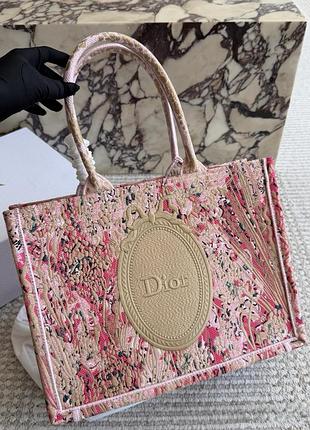 Dior book tote floral embroidery
