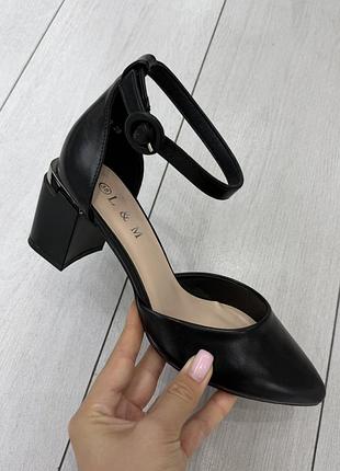 Туфли женские черные на каблуке l&amp;m