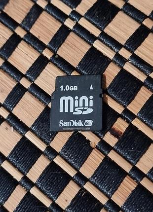 Неробоча карта пам'яті 1 гб sandisk minisd сандиск