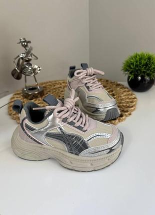 Кроссовки детские