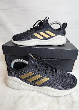 Бігові кросівки adidas bounce 36.5 розмір