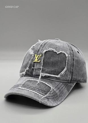 Джинсова кепка луї віттон louis vuitton рвана, кепка louis vuitton, кепка луї вітон, бейсболка луї віттон джинс