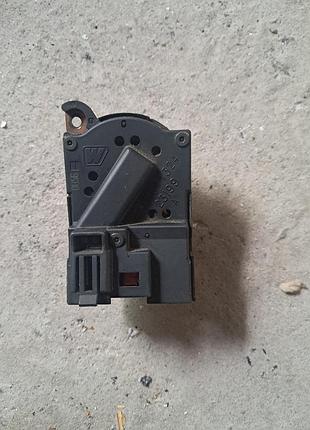 Контактная группа замка зажигания chrysler voyager / dodge stratus 4671324