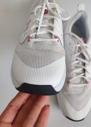 Кроссовки кросiвки under armour charget commit tr4 5