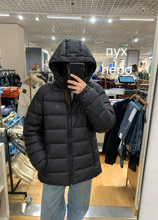 Стильний і дуже теплий пуховик adidas (оригінал), з