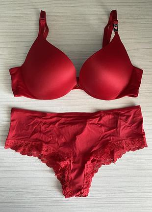Комплект білизни victoria’s secret 34b/s. вікторія сікрет