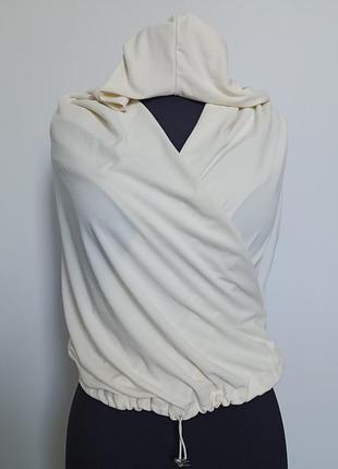 Топ із капюшоном від zara (zara flowy hooded wrap top) у молочному / кремовому кольорі м