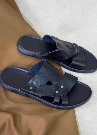 Мужские эко-кожаные тапочки на лето
