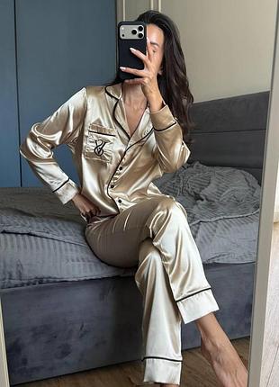 Піжама жіноча бежева шовкова victoria's secret satin – сатинова піжама вікторія сикрет