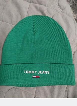 Продаю шапку унисекс бренда tommy  jeans