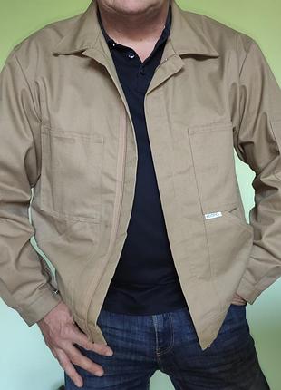 Винтажная рабочая куртка (куртка-шакет или чешуй jacket) немецкого бренда kempel в бежевом цвете (песочный/хаки). хл