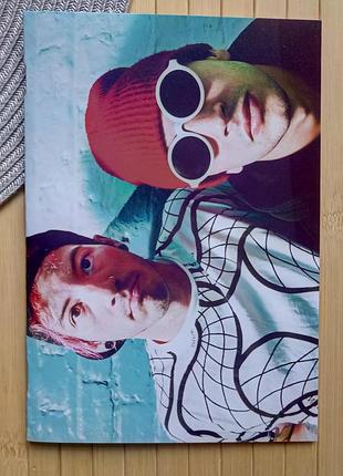 Тетрадь twenty one pilots на скобе 12 листов косая линия (35453)