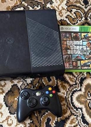 Продам xbox 360 и 4 игры