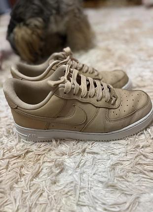 Кросівки nike air force 1 бежеві