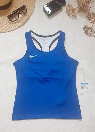 Брендова жіноча спортивна майка nike яскраво-синього кольору (royal blue) з фірмовим білим логотипом- swoosh на грудях.