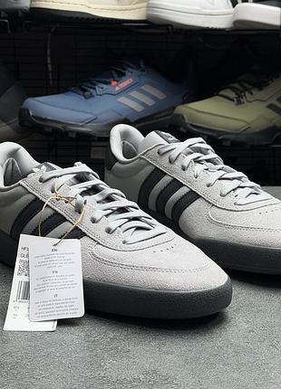 Кросівки adidas hp3513