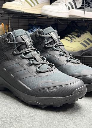 Трекінгові кросівки adidas terrex gore tex jq22077