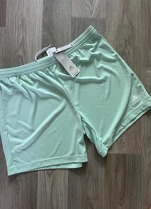 Нові шорти (дефект) adidas
