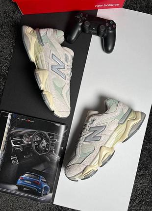 Чоловічі кросівки new balance 9060 light grey mint