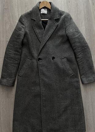 Пальто осіннє, розмір м, bershka
