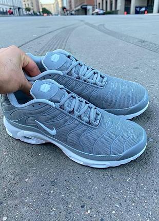 Кроссовки nike tn+ 3