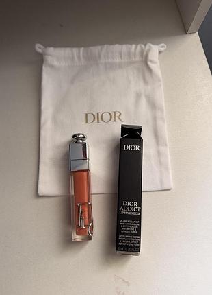 Dior addict lip maximizer - надає об'єм і зволожуючий блиск, 004 coral