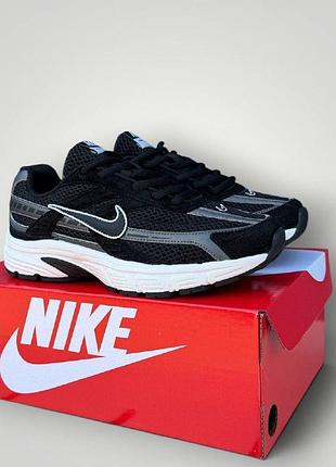 Кроссовки nike initiator