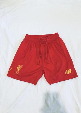 Спортивные шорты new balance x fc liverpool на 11-12 лет 146-152см оригинальные футбольные шорты