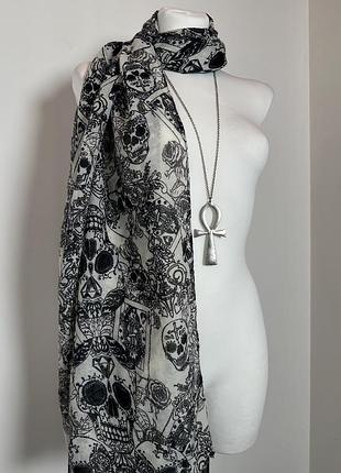 Готичний шарф зі скелетами черепами хустка готика вінтаж gothic vintage