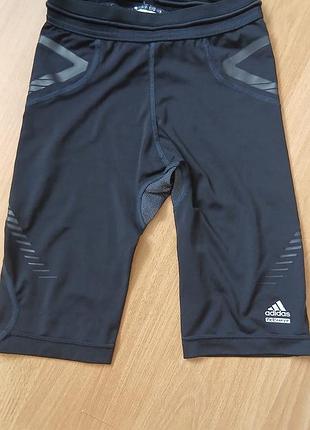 Компрессионные шорты adidas techfit