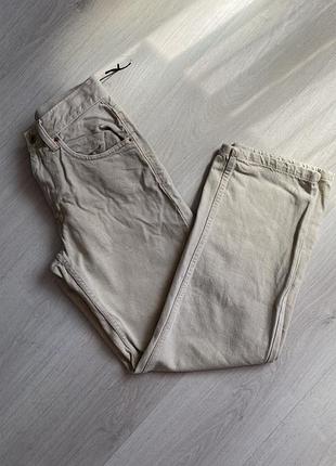Джинси чоловічі bershka бежеві прямі розмір 29 (eur 36)