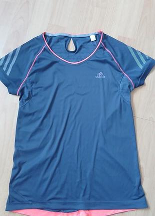 Спортивная футболка adidas