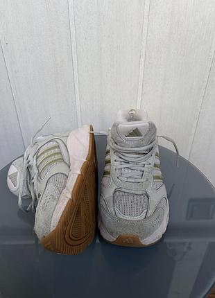 Кросівки adidas