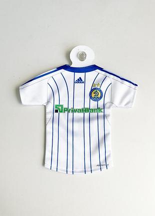 Новая сувенирная мини-футболка фк «динамо» киев бренда adidas.