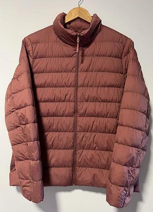 Мікро пуховик uniqlo ultra light down у розмірі l — оригінальна модель відомого японського бренду
