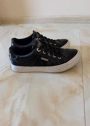 Кеди guess