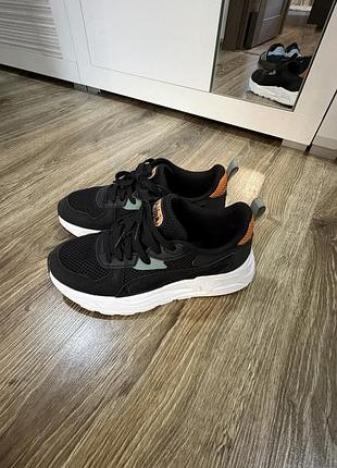 Кросівки puma