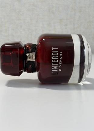 Givenchy l’interdit rouge 2