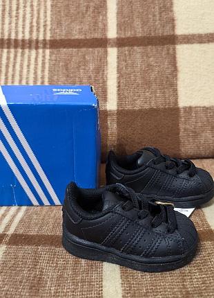 Дитячі кросівки adidas superstar