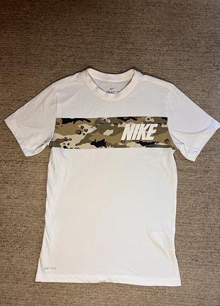 Футболка nike s big logo хакі