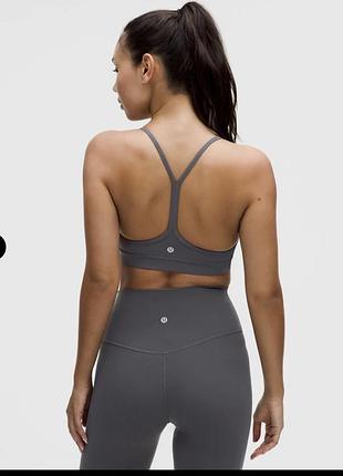 Спортивний топ бюстгальтер lululemon