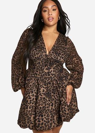 Нова сукня boohoo plus milkmaid woven leopard bubble hem skater dress