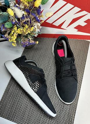 Оригинальные кожаные кроссовки clarks