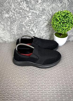 Skechers slip resistant кроссовки туфли 42 размер черные